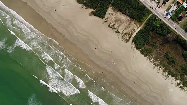天堂海滩的顶视图视频素材
