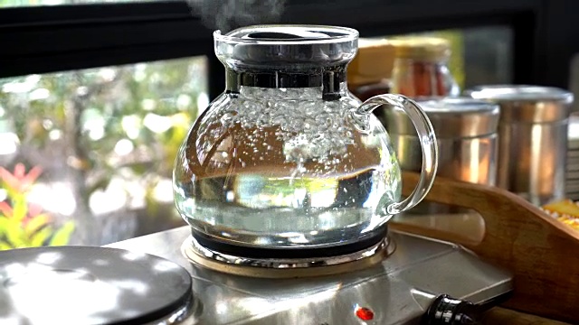 煮咖啡或茶用的水视频下载