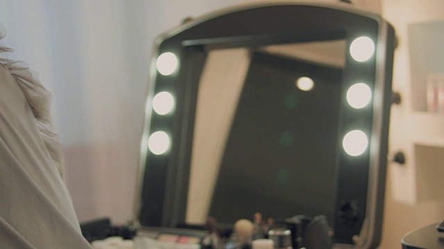 化妆品沙龙。镜子。视频素材