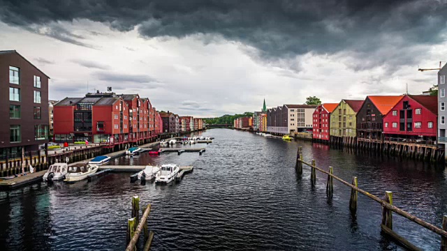 特隆赫姆市，挪威- 4K城市景观，景观和建立视频下载