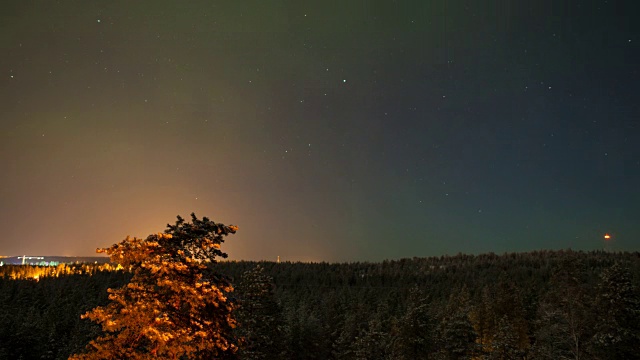 有北极光的夜空的时间流逝视频素材