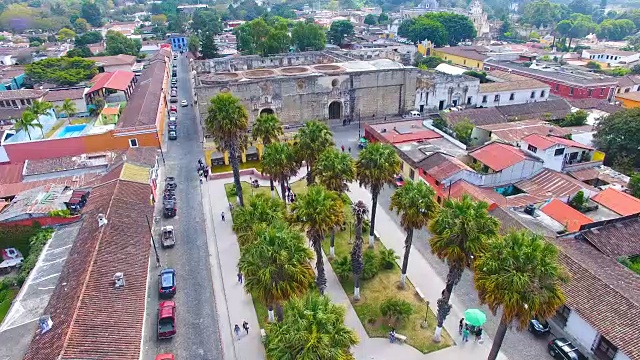 拉联公共公园鸟瞰图，安提瓜，危地马拉视频下载