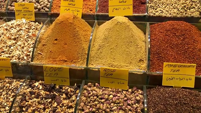 土耳其香料市场在Misir Carsisi视频下载
