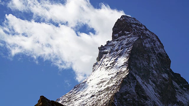 瑞士山马特洪峰。视频下载