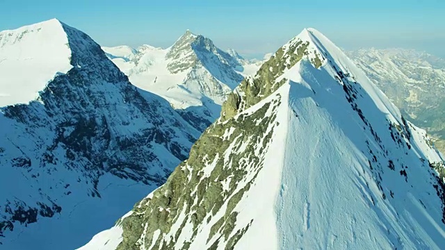 空中艾格尔瑞士岩北面雪冰视频素材