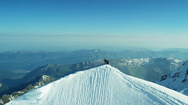 空中瑞士少女峰攀登欧洲阿尔卑斯山视频素材