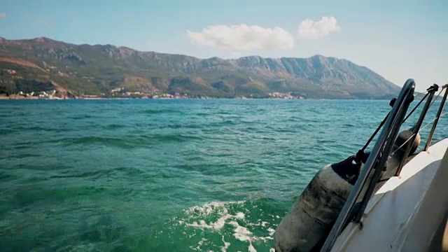乘船游览亚得里亚海群岛，黑山视频下载