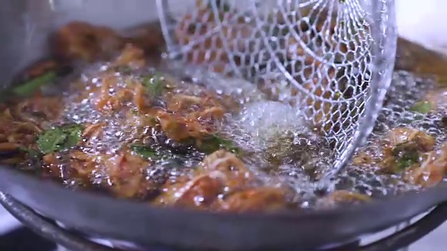 斯洛莫油炸食品视频素材