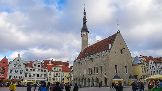 爱沙尼亚塔林市政厅广场视频下载