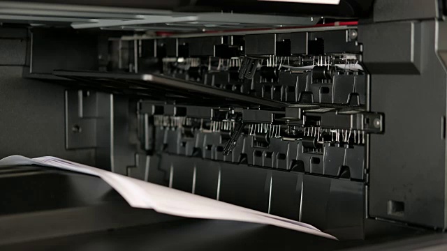 复印机打印文档视频素材