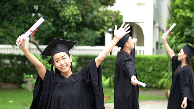 亚洲成功学生毕业组视频下载