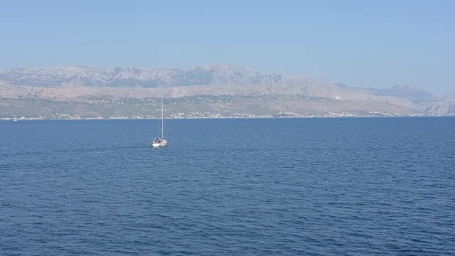 沿着亚得里亚海沿岸航行视频下载