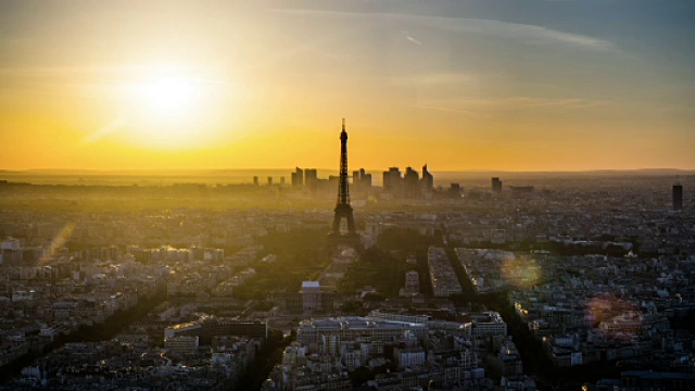 时间流逝:从巴黎城市景观日到黄昏视频素材