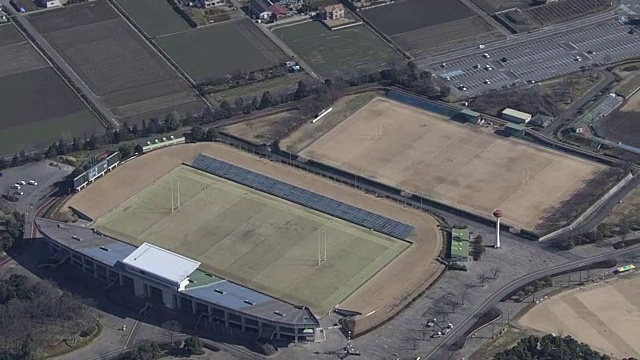日本埼玉县熊谷橄榄球场，AERIAL视频素材