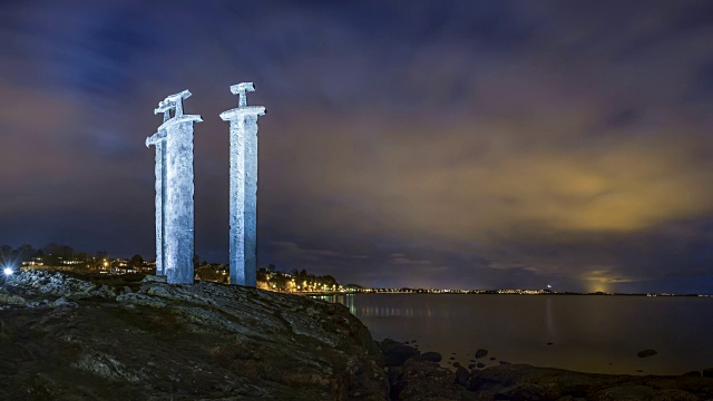 岩石中的剑——挪威的哈夫斯峡湾视频素材