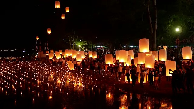 浮灯笼，怡鹏节，泰国清迈视频素材