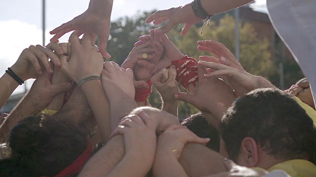 来自加泰罗尼亚的Castellers人类金字塔团队视频素材
