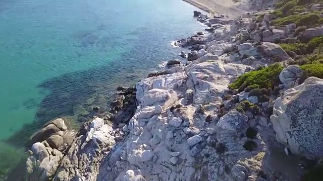 岛屿岩石和海滩视频素材