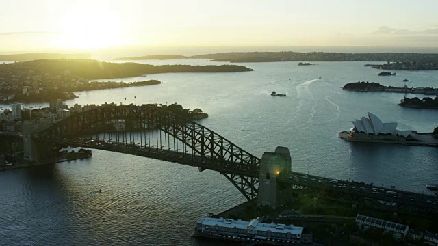 鸟瞰澳大利亚悉尼海港大桥视频素材