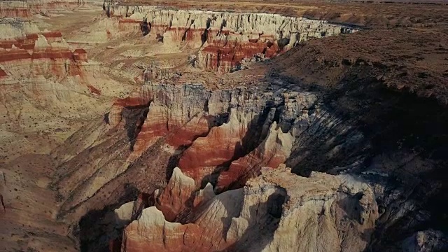 煤矿峡谷在Tuba市-亚利桑那州-美国西部公路旅行视频素材