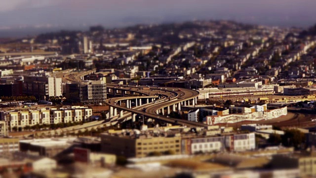 倾斜位移微型效应高速公路在旧金山-宽拍摄视频素材