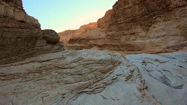 美丽的马赛克峡谷是加州死亡谷国家公园视频素材