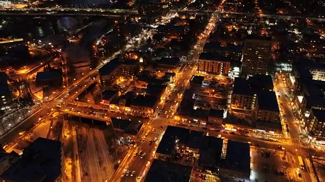 明尼阿波利斯空中城市景观在黄昏- 2017年12月视频素材