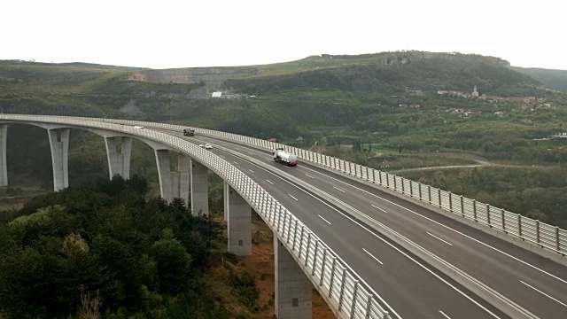 空中Črni卡尔高架桥，斯洛文尼亚视频素材