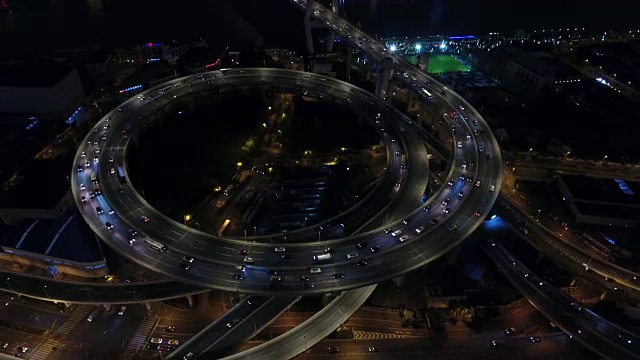 南浦大桥夜间架空公路交汇处视频素材