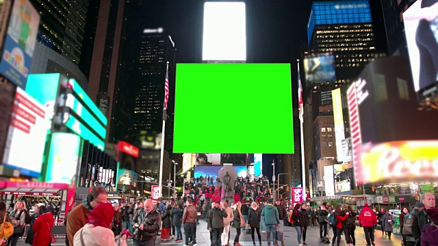 纽约冬季时代广场绿幕人潮涌动视频素材