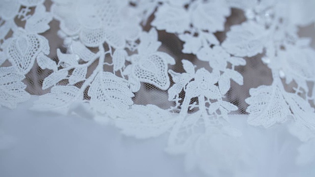 美丽的白色婚纱细节。视频下载