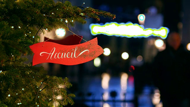 克拉科夫圣诞树，圣诞灯，圣诞装饰视频素材
