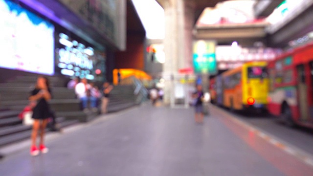 泰国曼谷繁忙的购物街。视频素材
