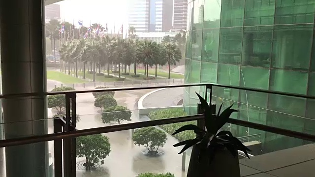 雨季吹来的风视频素材