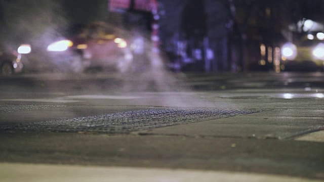 纽约大街上的蒸汽排放视频素材