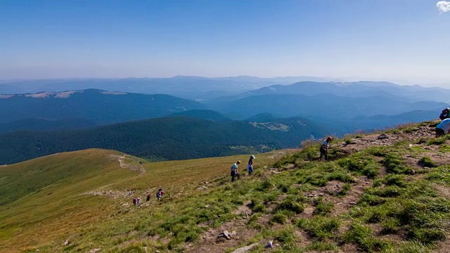霍维拉山是乌克兰最高的山，也是喀尔巴阡山脉的一部分。视频素材