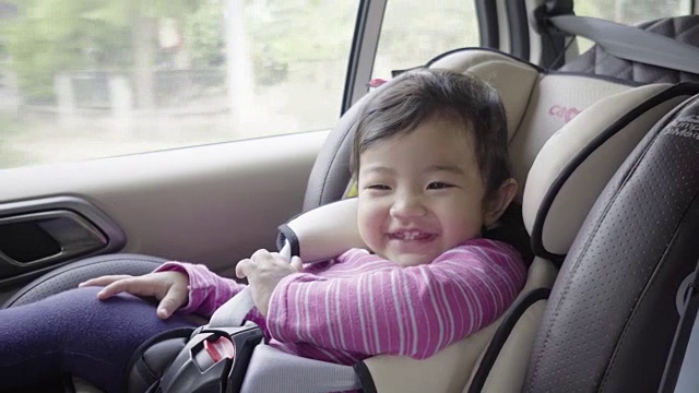 儿童汽车安全座椅视频素材
