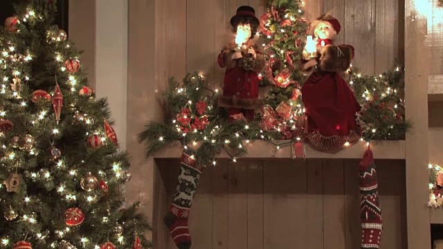 圣诞树和长袜视频下载