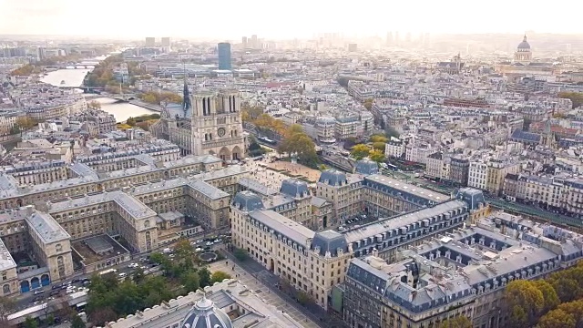 巴黎圣母院大教堂鸟瞰图视频素材