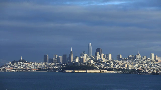 横跨海湾的加州旧金山视频素材