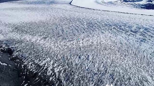 高角度的雪山景观，阿拉斯加，美国视频下载