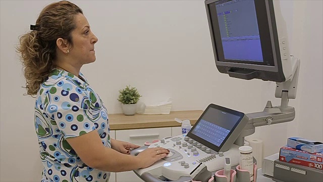 医疗职业，自动乳房容积扫描仪视频素材