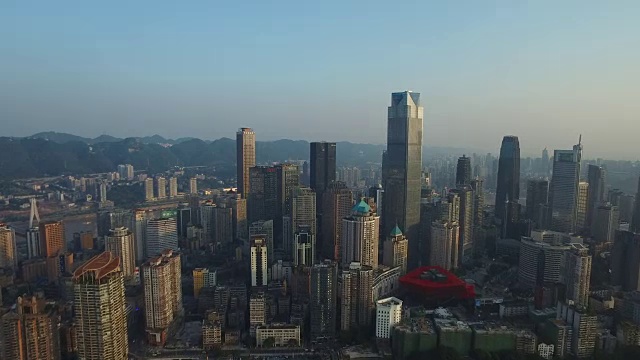 俯瞰重庆市区摩天大楼视频素材