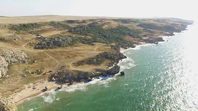 天线:岩石海岸视频素材