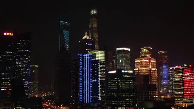 上海市区夜间鸟瞰图视频素材