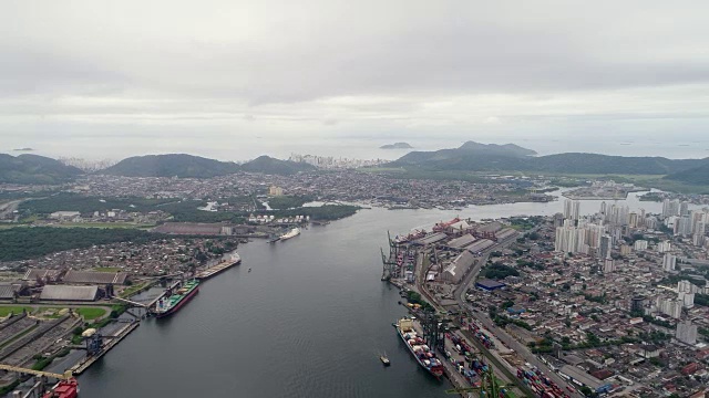 巴西桑托斯港鸟瞰图视频素材