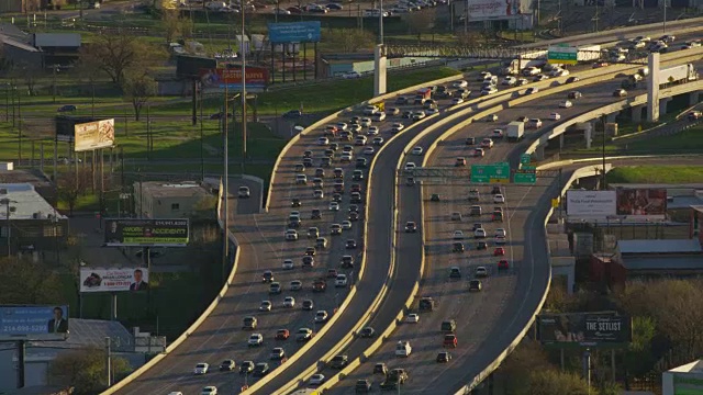 高速公路交通鸟瞰图视频素材