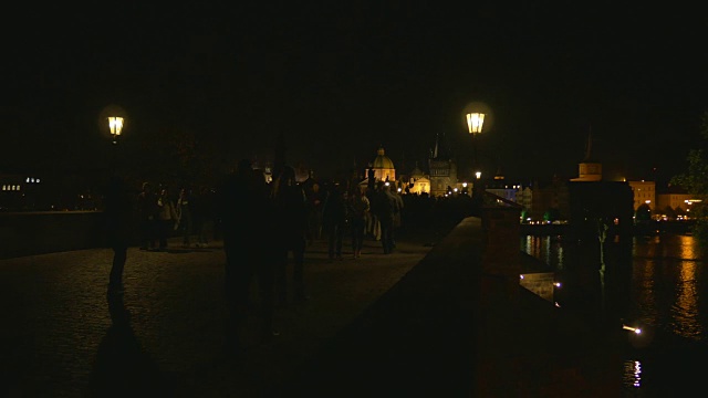 布拉格查理大桥之夜视频素材