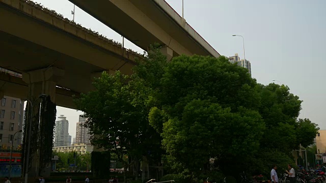 白天上海市交通路口全景4k中国视频素材