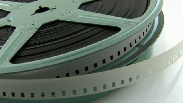旧的8毫米胶卷在筒视频下载